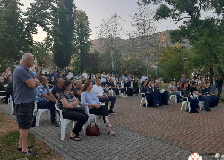 FOTO&VIDEO: Fra Mario Knezović na otvaranju “Ljubuškog ljeta”