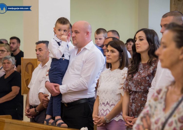 Fra Lovro Šimić u Međugorju proslavio mladu misu