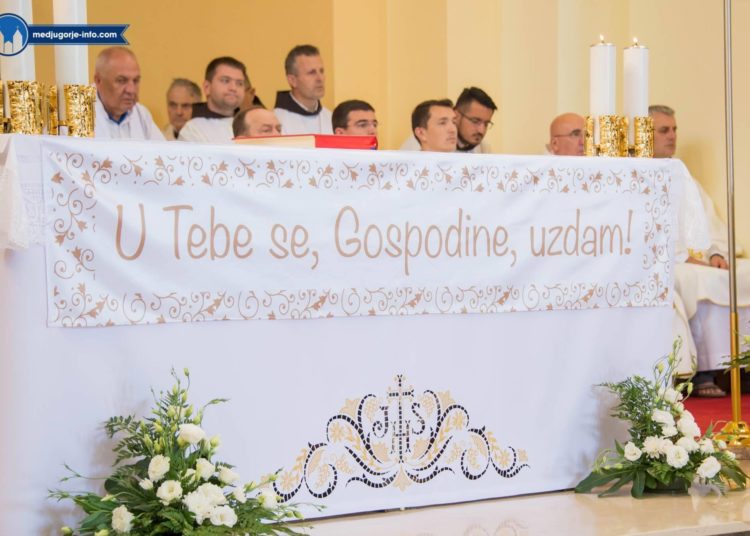 Fra Lovro Šimić u Međugorju proslavio mladu misu