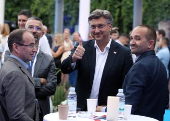 Pristižu službeni rezultati: HDZ slavi veliku pobjedu!