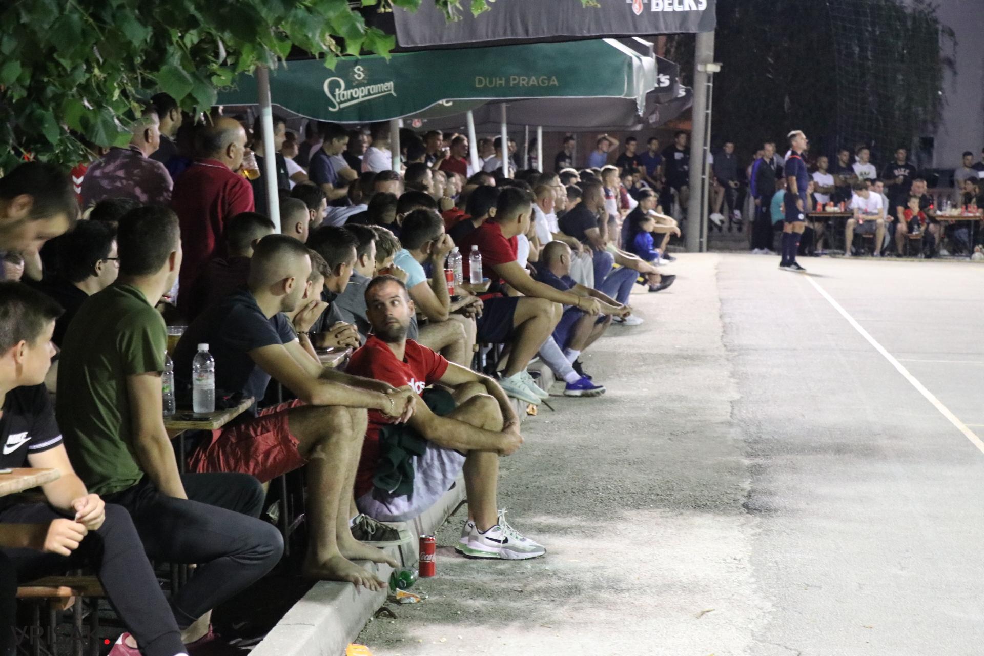 Finale futsal turnira Trn WWin izborili MNK Tići i Parts d.o.o.