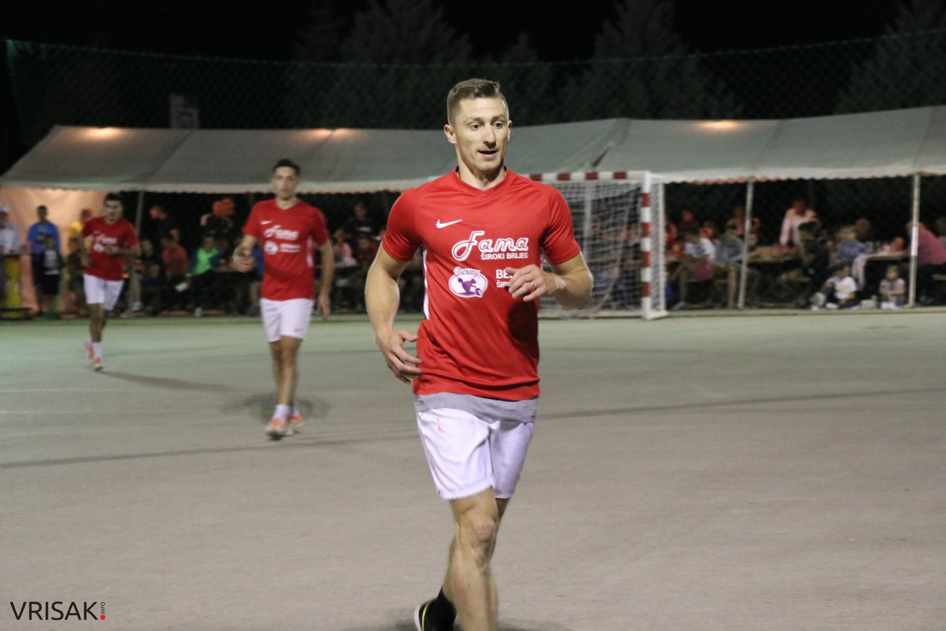 Finale futsal turnira Trn WWin izborili MNK Tići i Parts d.o.o.