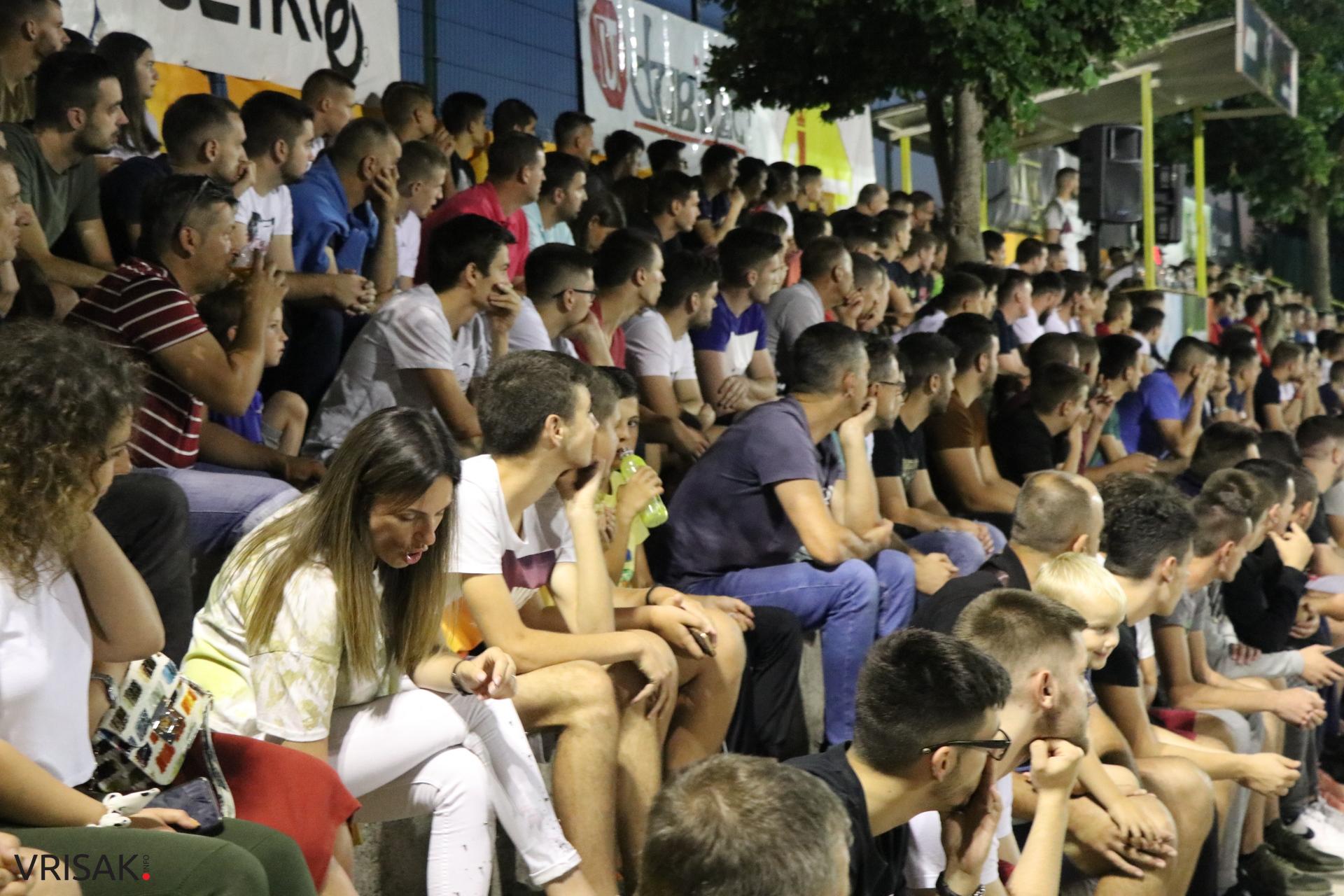 Finale futsal turnira Trn WWin izborili MNK Tići i Parts d.o.o.