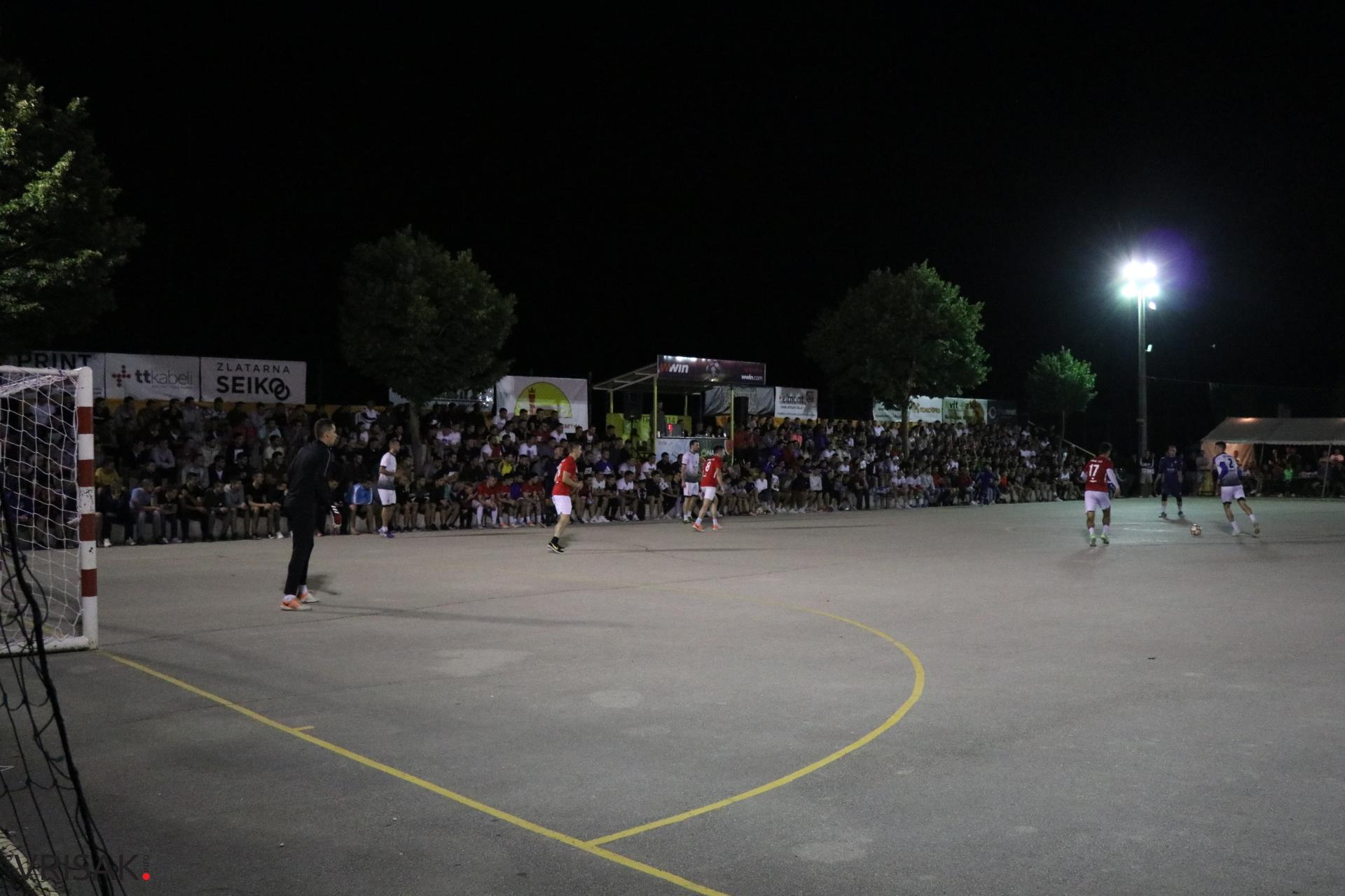 Finale futsal turnira Trn WWin izborili MNK Tići i Parts d.o.o.