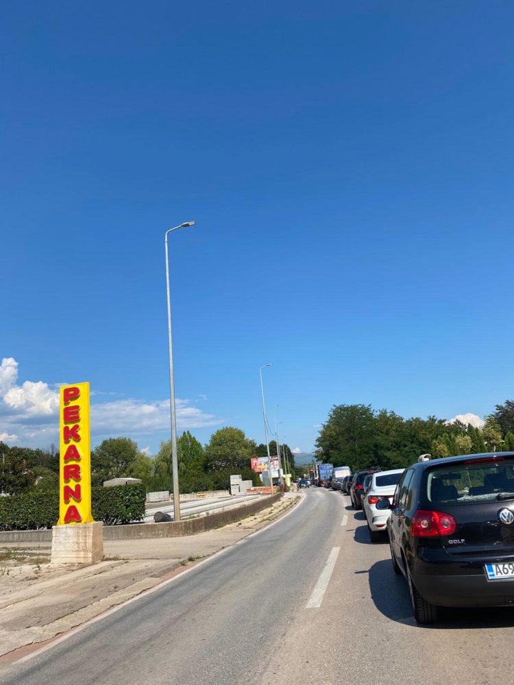 Prometna na Trnu izazvala velike gužve