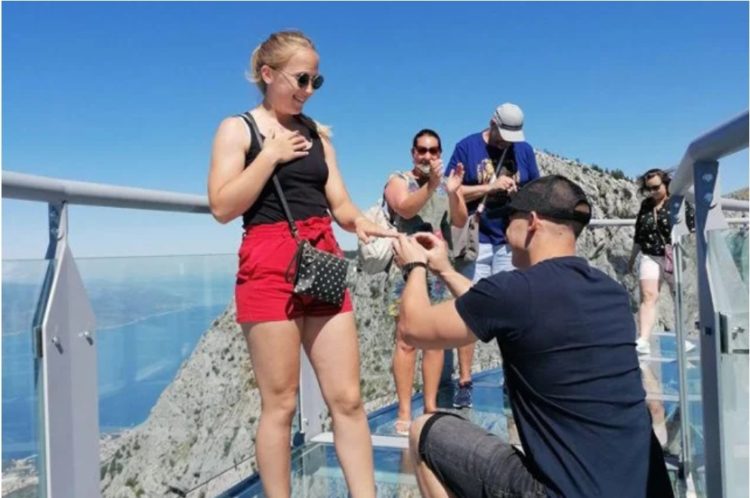 U tjedan dana ‘pale‘ čak tri prosidbe na biokovskom Skywalku