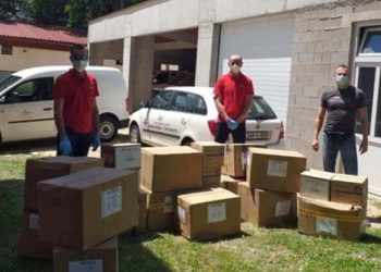 Tvrtka iz Ljubuškog donirala zaštitnu opremu Domu zdravlja Livno