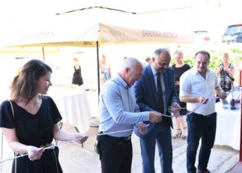 Bago i Luburić na otvorenju obradnog centra za metal i plastiku