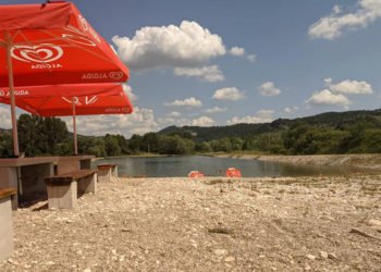 FOTO/Otvoren bazen u Tribistovu