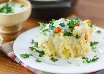 Složenac s rižom, cvjetačom i tikvicama – idealan je za ljeto