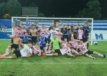 U Osijeku utučeni, u Lokomotivi znaju što slave: Jednu pobjedu udaljeni od skupina Europske lige!