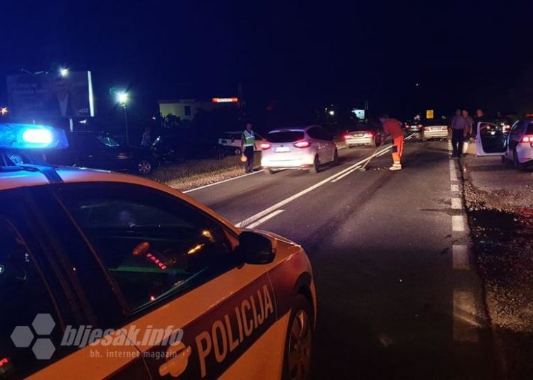 Mostar: Dvije osobe ozlijeđene u prometnoj nesreći na Buni