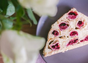 Piramida od višanja