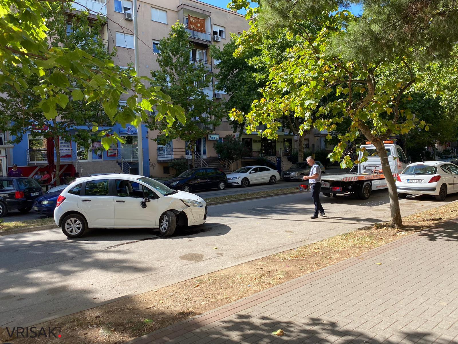 Mostar: Lakša prometna nesreća na Aveniji stvorila prometni kolaps