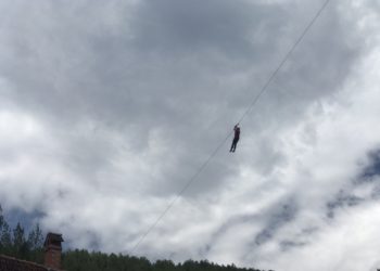 VIDEO/Odlični kadrovi spuštanja niz širokobriješki zip line