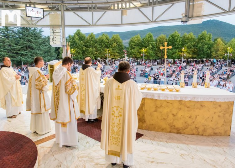 FOTO: Drugi dan Mladifesta u Međugorju