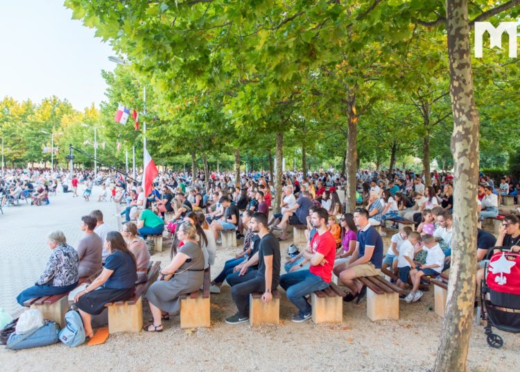 FOTO: Treći dan Mladifesta u Međugorju