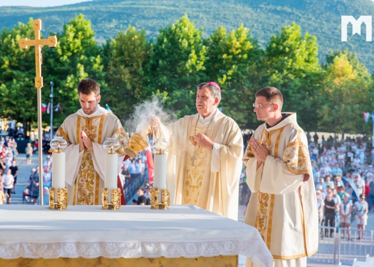 FOTO: Treći dan Mladifesta u Međugorju