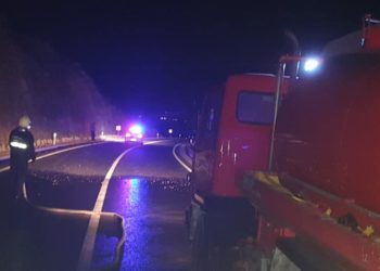 Mostar: U prevrtanju auta teže ozlijeđena jedna osoba