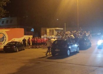 Ultrasi “postrojili” igrače Zrinjskog nakon utakmice