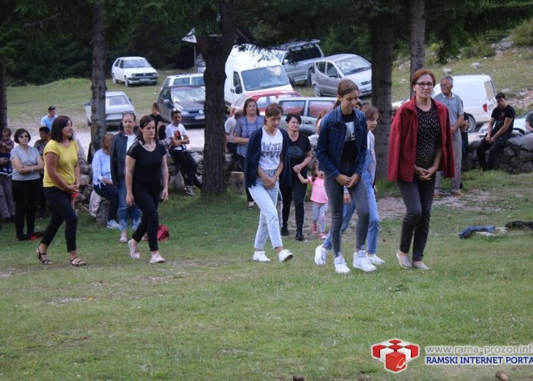 Na Vranu služena sv. misa za poginule duvandžije
