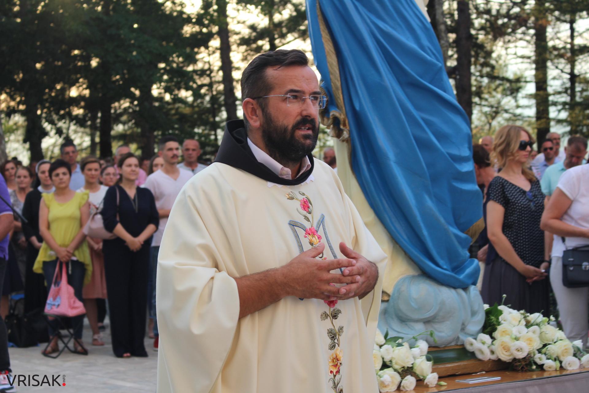 Široki Brijeg: Mnoštvo vjernika na uočnici Velikoj Gospi