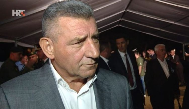Gotovina nakon dodjele odličja: Nikada nije kasno učiniti dobro i pravedno