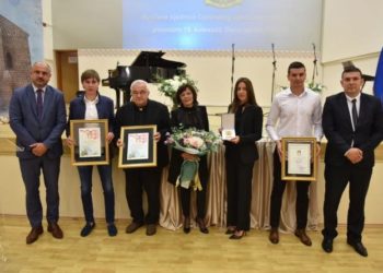 Održana svečana sjednica Općine Posušje i dodjeljena priznanja najzaslužnijima