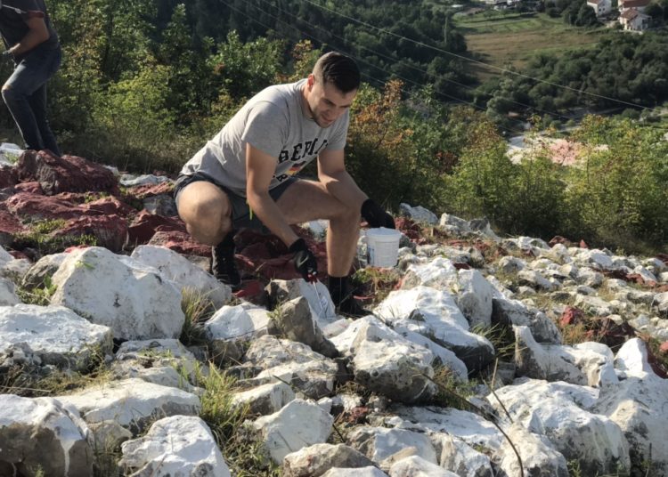 Gradu za rođendan: Očišćen grb iznad Širokog Brijega