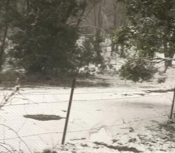 Foto: U Australiji pao snijeg, u pojedinim dijelovima i do metar visine