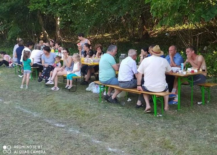 Tradicionalno obiteljsko okupljanje u Podvraniću kod Kočerina