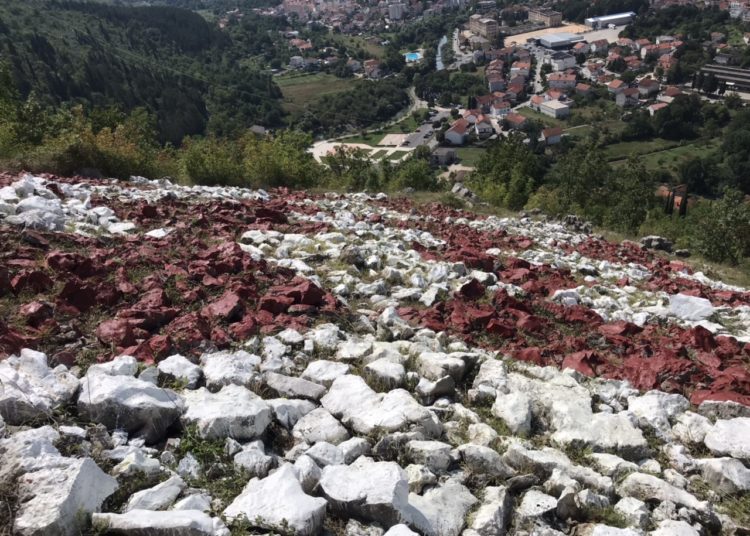 Gradu za rođendan: Očišćen grb iznad Širokog Brijega