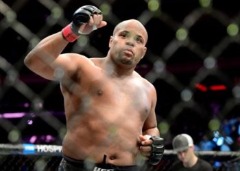 Cormier otišao u mirovinu. U emotivnoj objavi pozdravio se i s Miočićem