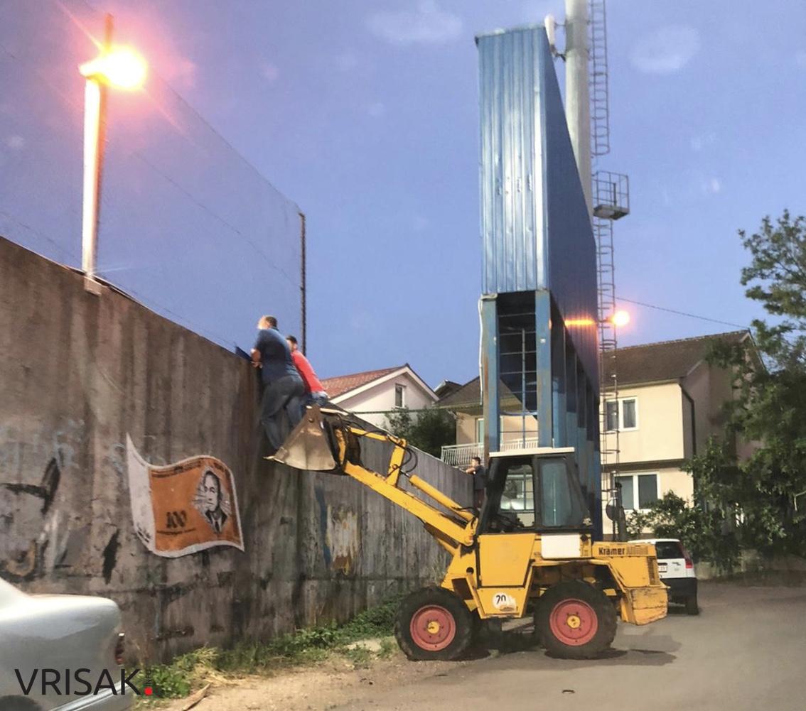 Čuvena parola “Snađi se” na djelu!