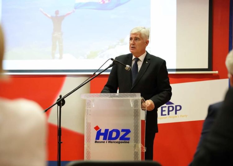 U Mostaru obilježeno 27 godina od utemeljenja Hrvatske Republike Herceg-Bosne