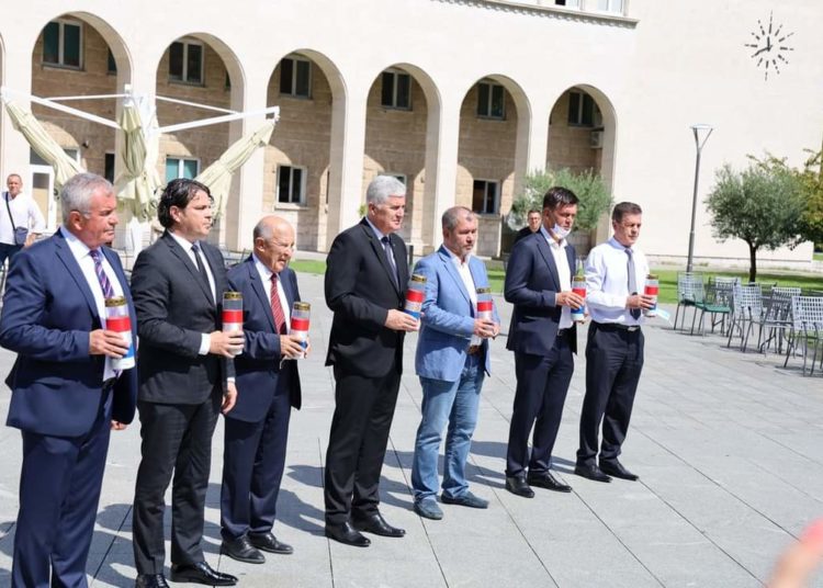 U Mostaru obilježeno 27 godina od utemeljenja Hrvatske Republike Herceg-Bosne