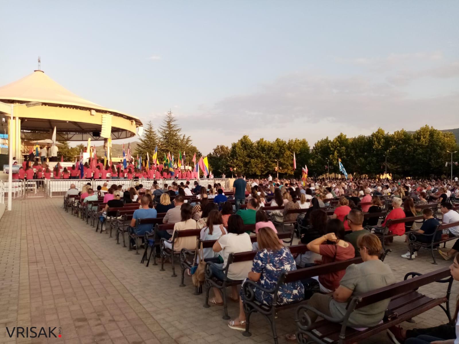 U subotu u Međugorju otvoren 31. Međunarodni molitveni susret mladih