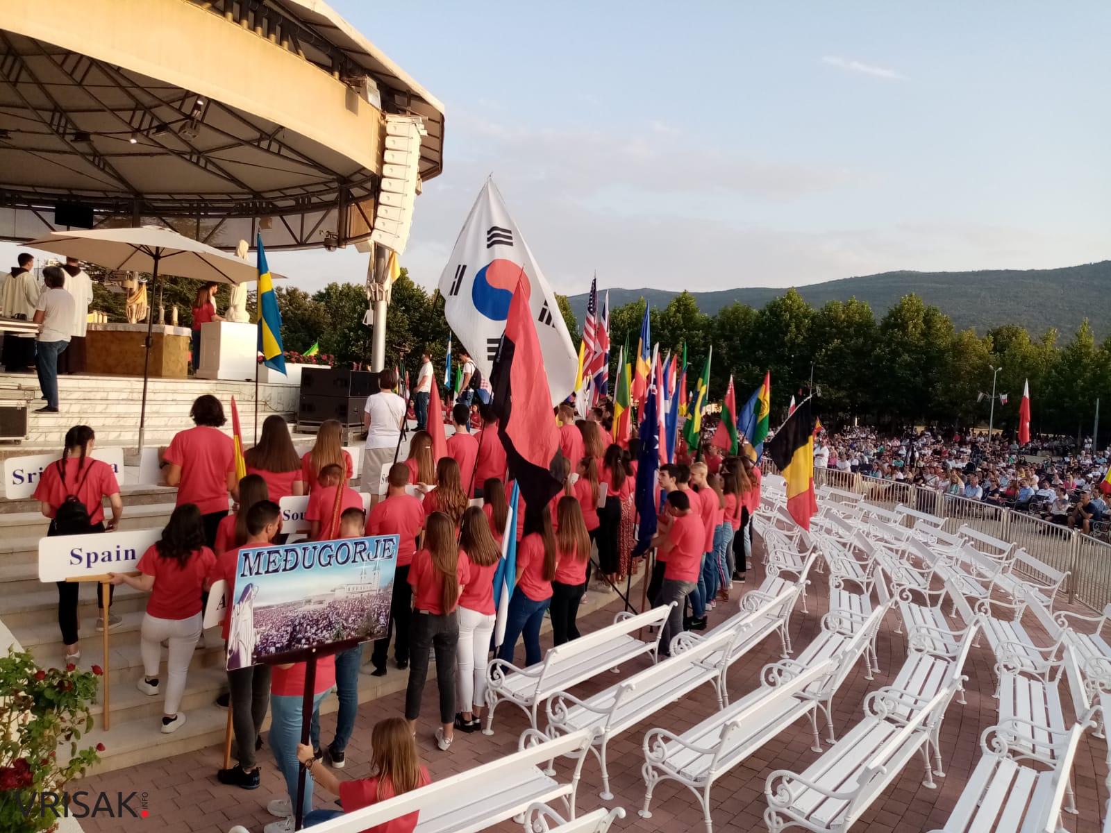 U subotu u Međugorju otvoren 31. Međunarodni molitveni susret mladih