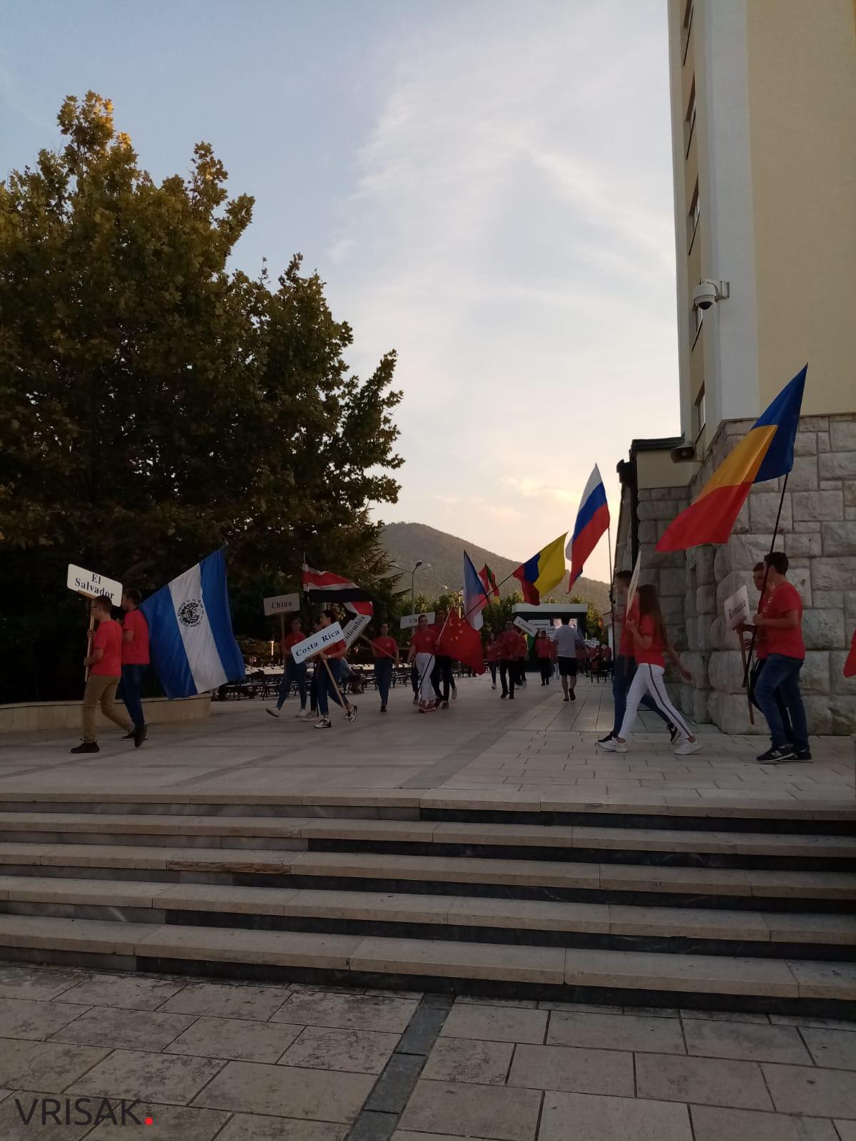 U subotu u Međugorju otvoren 31. Međunarodni molitveni susret mladih