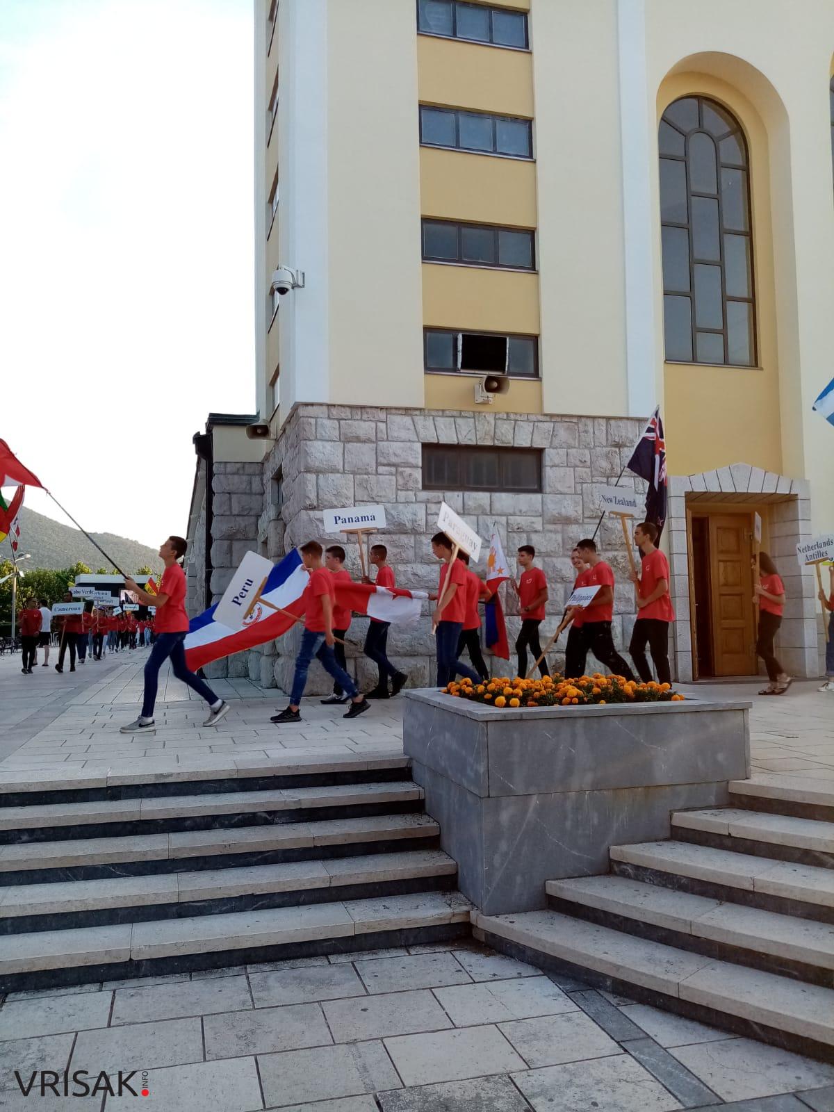 U subotu u Međugorju otvoren 31. Međunarodni molitveni susret mladih