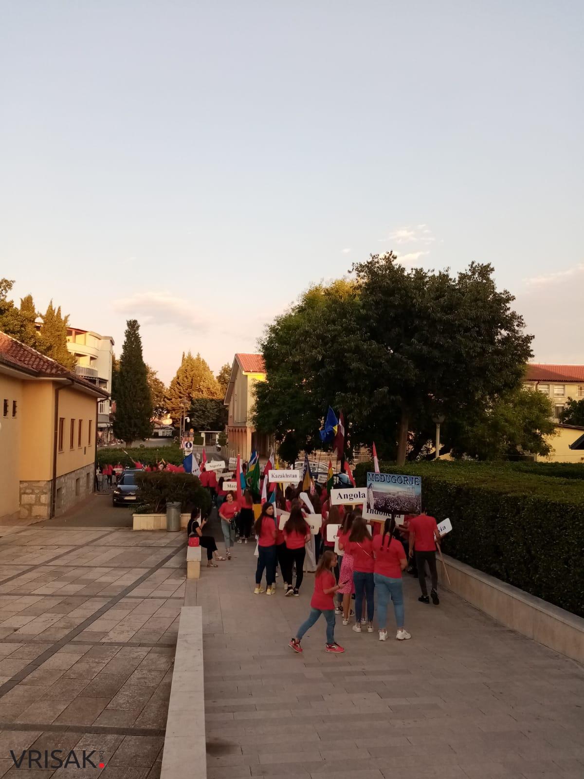 U subotu u Međugorju otvoren 31. Međunarodni molitveni susret mladih