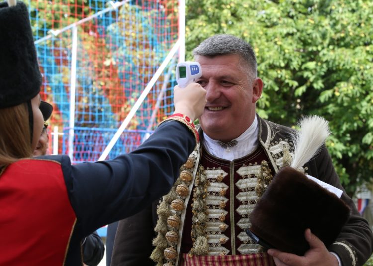 Ivo Zorica slavodobitnik 305. sinjske alke