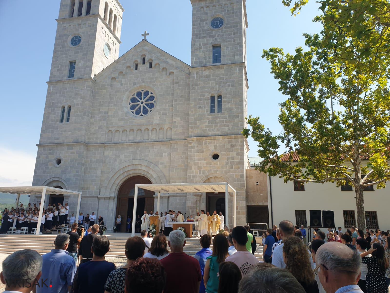 Na Širokom Brijegu svečano proslavljen blagdan Velike Gospe