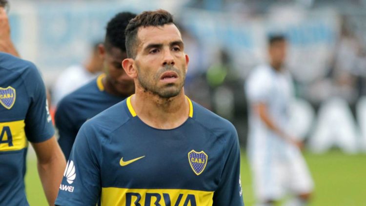 Carlos Tevez još ne želi u mirovinu