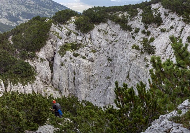 Vrhovima Vrana