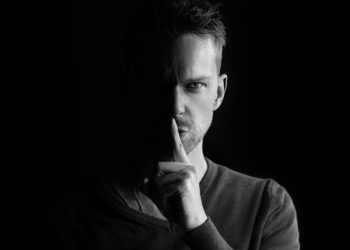 Francuski časnik odavao tajne Rusiji