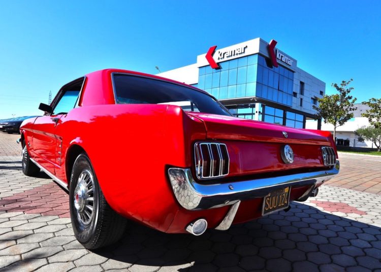 Ford Mustang iz 1966. zaludio Hercegovce (FOTO)
