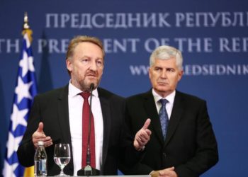Konflikt Hrvata i Bošnjaka minira temelje BiH, put k NATO-u i EU