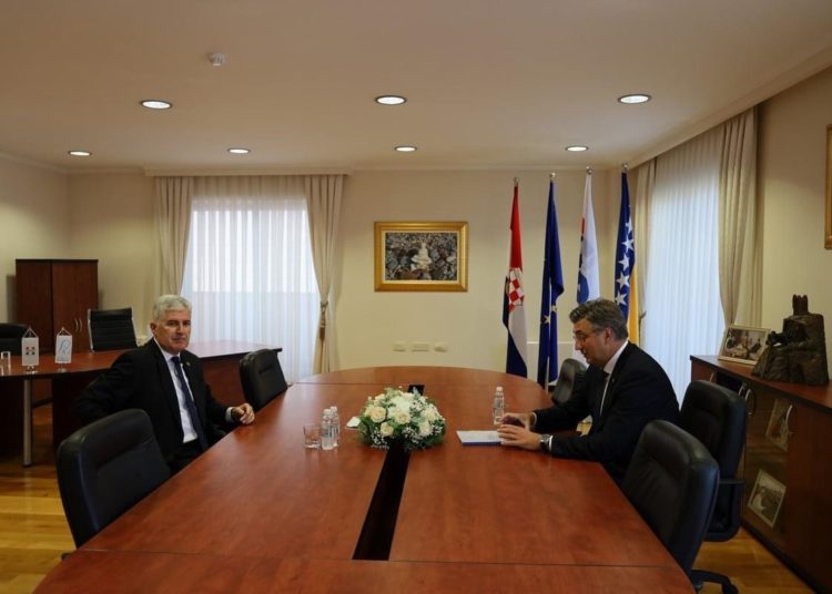 U Mostaru se sastali Dragan Čović i Andrej Plenković (Foto)