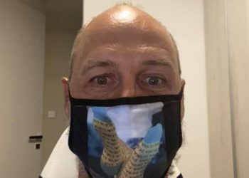 Dino Rađa poručio prosvjednicima: ‘Kada dobijete teške simptome onda isto ajte kod Cetinskog na dozu pozitive’